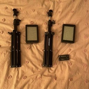 Neewer Lights With Stands